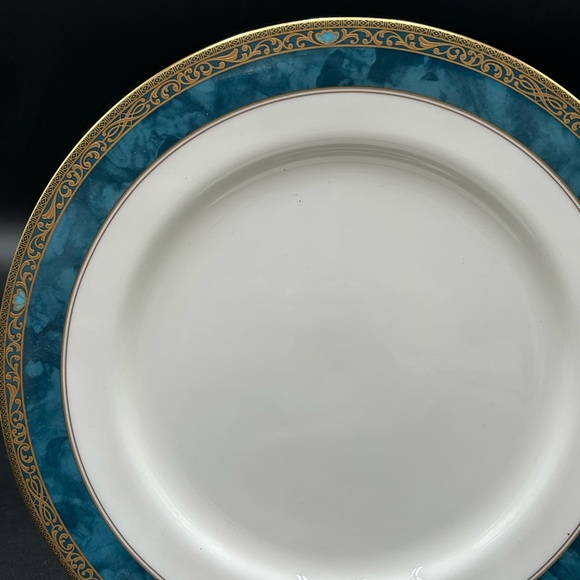 Mikasa Chevalier Blue and Gold dinner plates Set of 2 - Picture 3 of 5